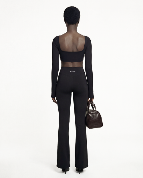 The leggings V shape